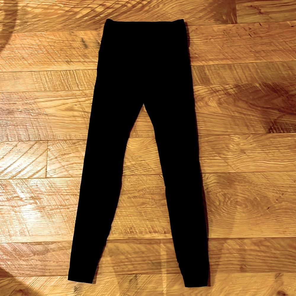 Lululemon Black Wonder Under Leggings